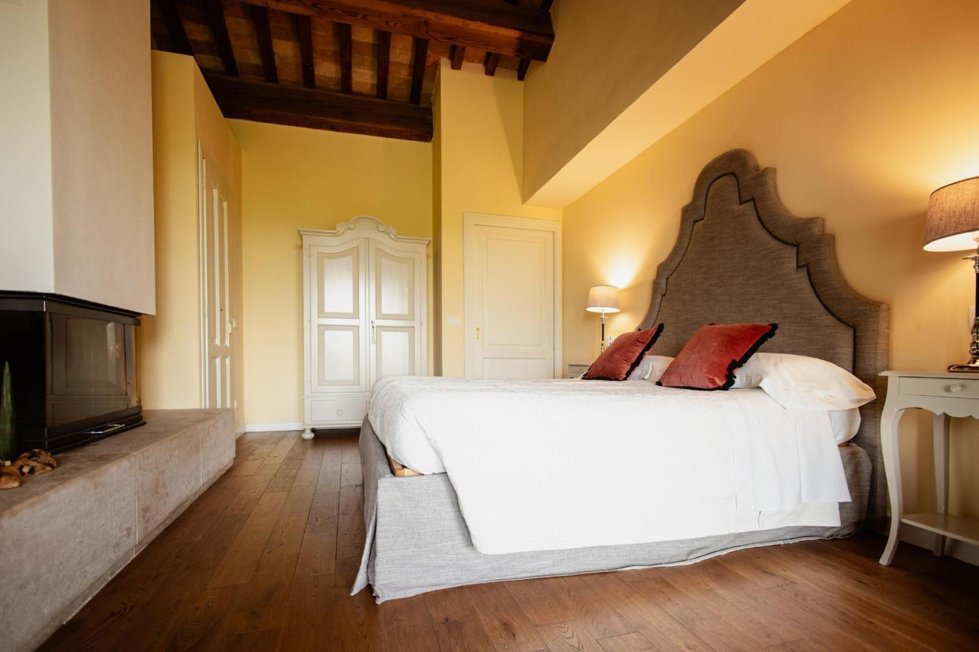 Saturnia Country Villas エクステリア 写真