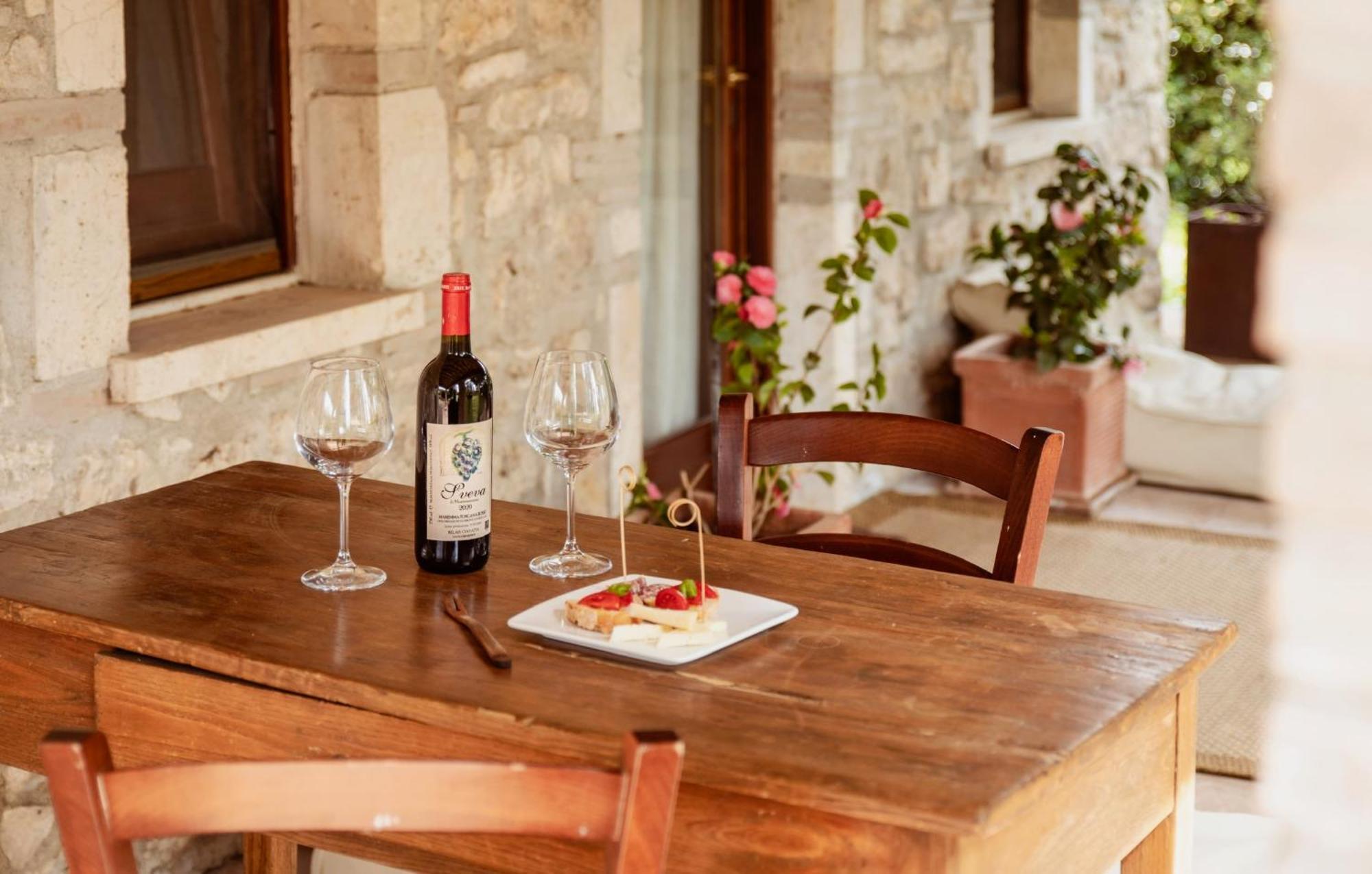 Saturnia Country Villas エクステリア 写真
