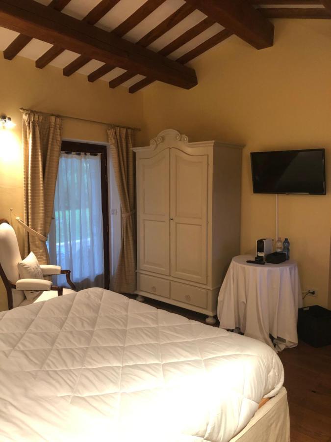 Saturnia Country Villas エクステリア 写真