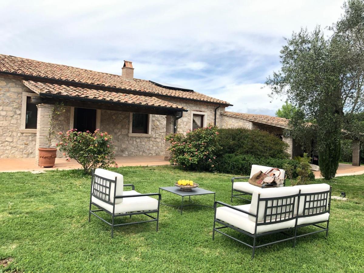 Saturnia Country Villas エクステリア 写真